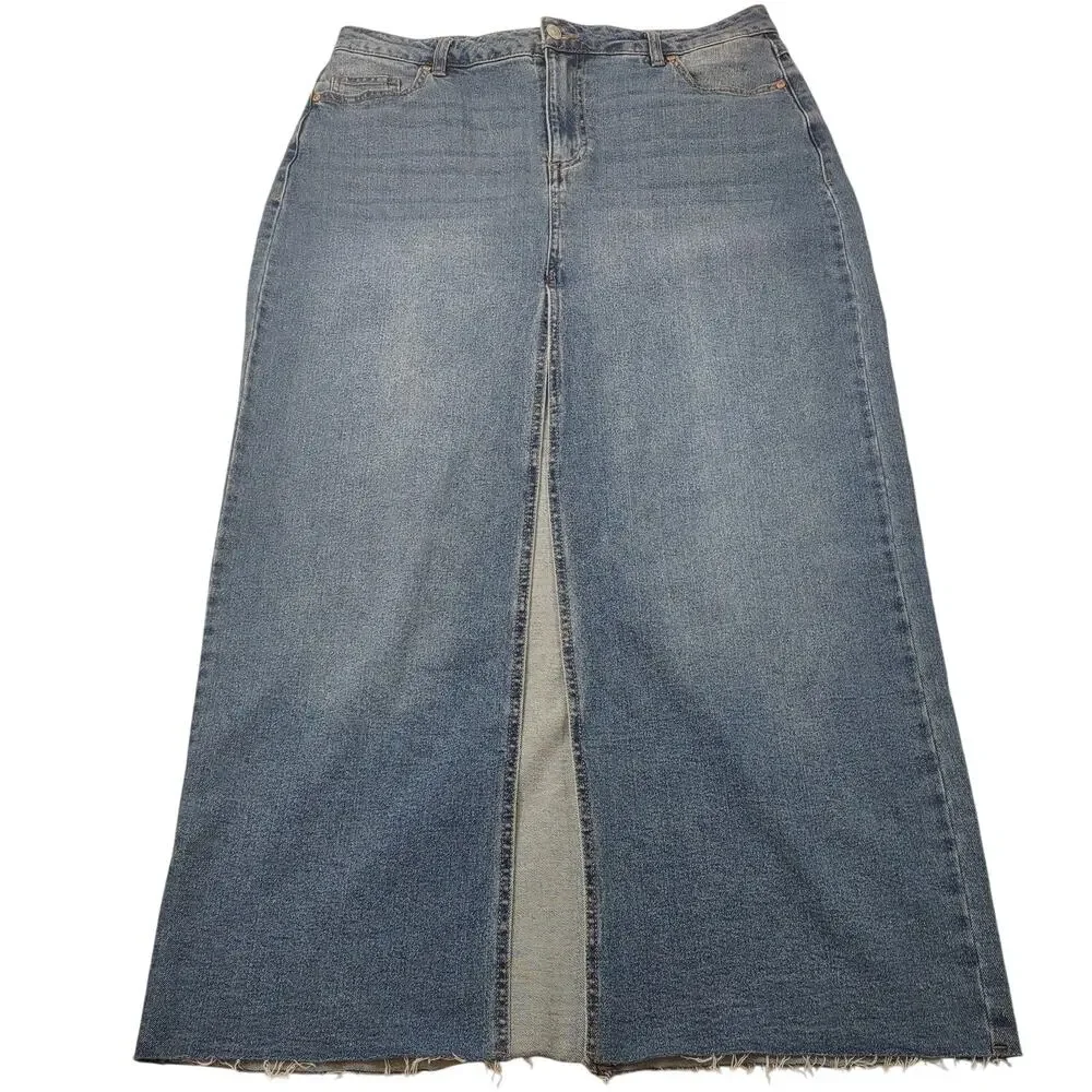 Almost Famous Maxi Jean Skirt with High Slit in Front, Size Medium - Picture 1 of 9